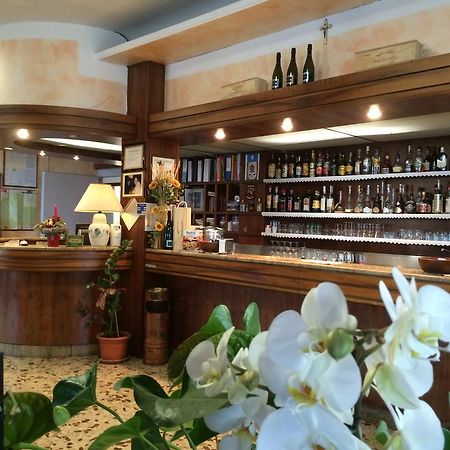 玛尔奇娜酒店 布雷西亚 外观 照片