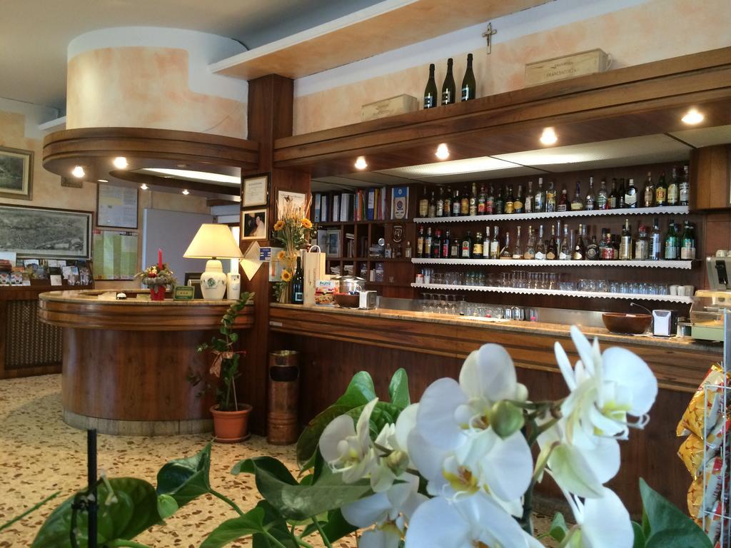 玛尔奇娜酒店 布雷西亚 外观 照片